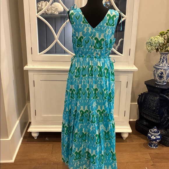 Talbot Petite Ikat Medallion Tiered Maxi Dress - Picture 9 of 14